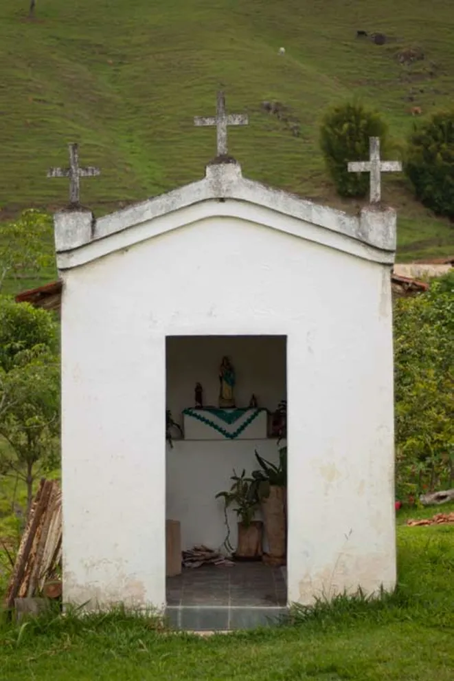 Catolicismo em Joanópolis, 2012 — Fotoetnografia